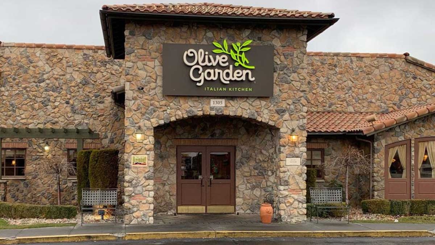 Olive Garden Dinner Menu Hours and Prices Updated in 2025